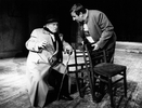 Tadeusz Łomnicki (Bruscon), Krzysztof Kowalewski (Właściciel Gospody) - "Komediant"<br/> fot. Andrzej Krynicki