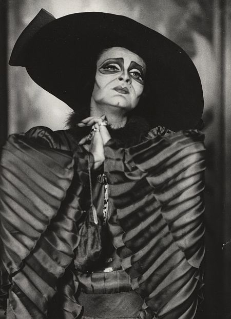 Antonina Girycz jako Lucyna Beer w spektaklu MATKA (1970)