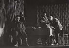 Janusz Bylczyński (Michał), Kazimierz Rudzki (Hieronim), Tadeusz Łomnicki (Jan), Stanisław Daczyński (Doktor)<br/> fot. Edward Hartwig