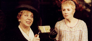 Zofia Kucówna (Pani Tooth), Olga Sawicka (Jenny)